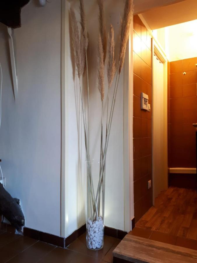 Caravita, 14 Neapel Exteriör bild